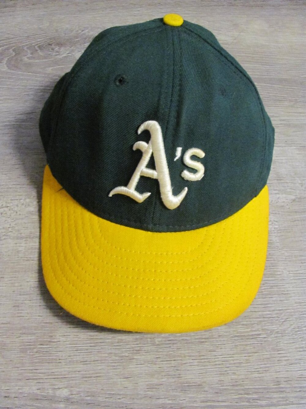 Vintage Oakland A's Athletics 100% Wool Green Yellow Baseball Hat Cap Size 7 5/8